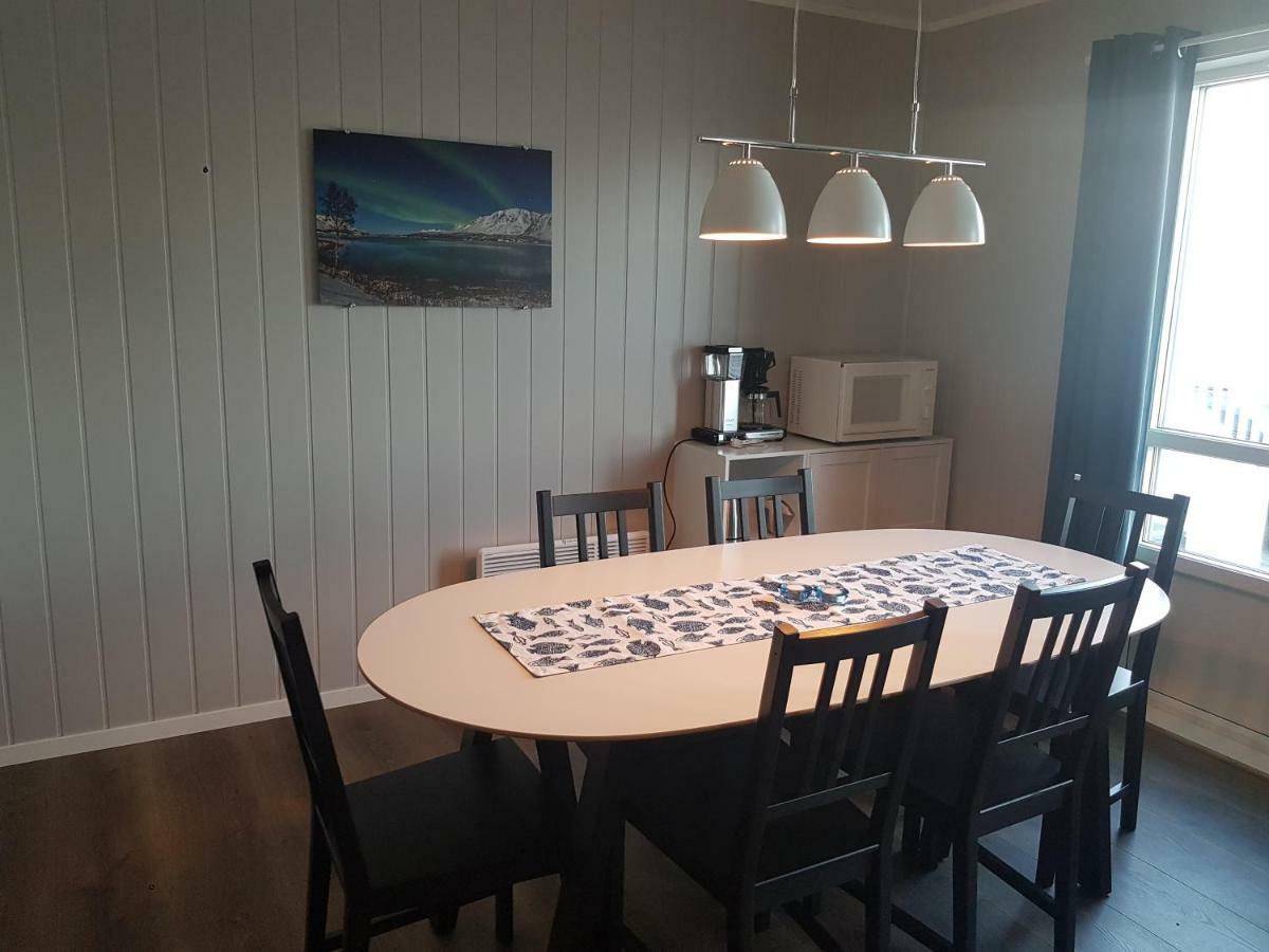 Fjordferie Appartement Sjursnes